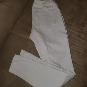 White jeggings (never worn)